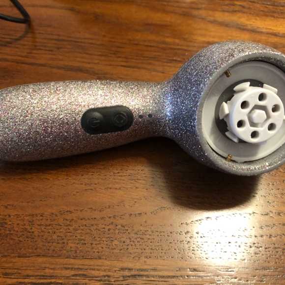 Soniclear Petite skin cleansing system - Picture 6 of 7